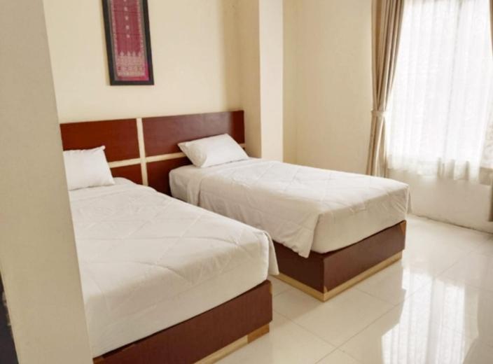 Khariz Hotel Bukittinggi Extérieur photo