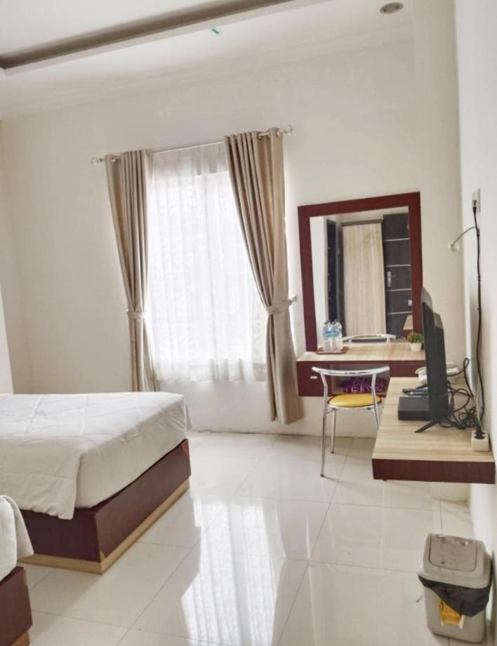 Khariz Hotel Bukittinggi Extérieur photo