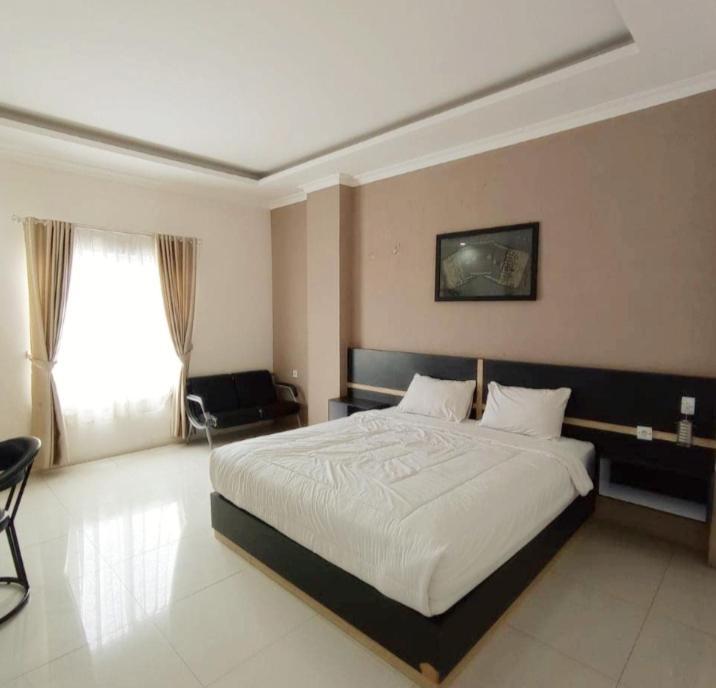 Khariz Hotel Bukittinggi Extérieur photo