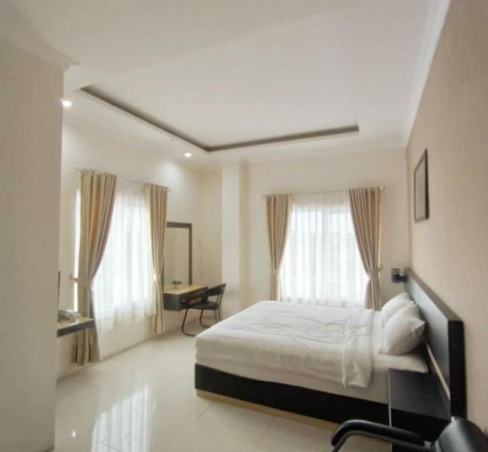 Khariz Hotel Bukittinggi Extérieur photo